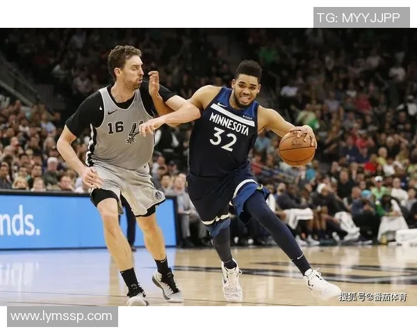 2021年NBA精彩对决马刺与森林狼的激烈较量回顾与分析